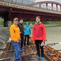 Johanna (hinten) und Leo (li. vorne halfen auch aus